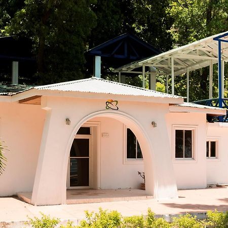 Le Grand Hotel Beck Cap-Haïtien Zewnętrze zdjęcie